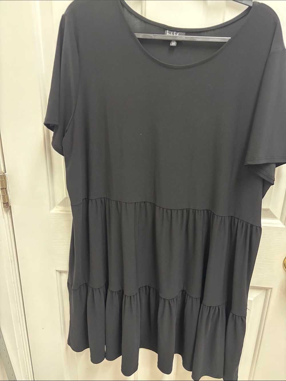 Black Tiered Short Sleeve Tunic dress